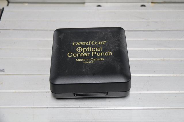 Veritas Optical Center Punch 05N59.01 【公式通販】