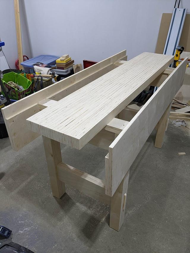 Paul Sellers Plywood Workbench Woodworking Project by Bagtown Craftisian