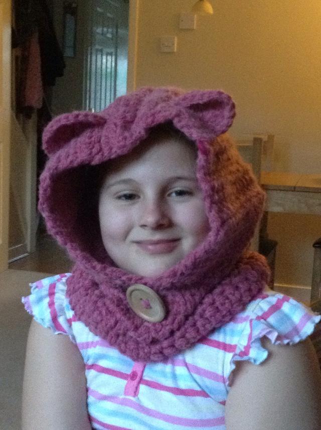 Bear Snood - Needleworking Project by Rubyred0825 - Craftisian