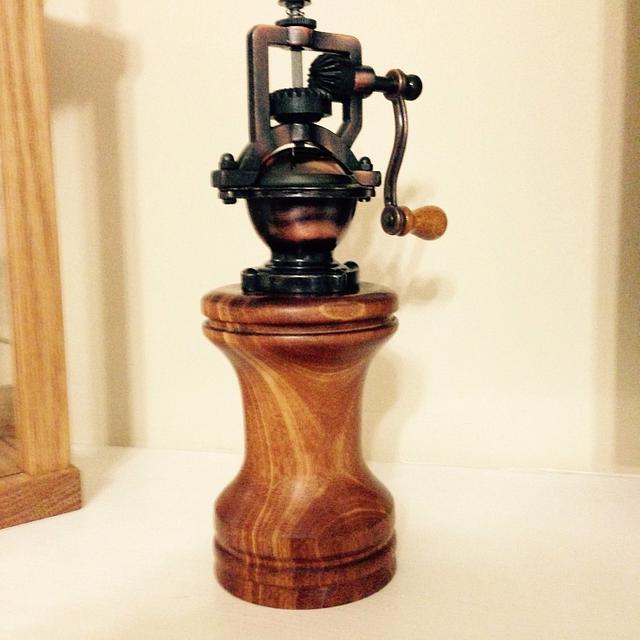 Pepper mill - Woodworking Project by Bill Higgins - Craftisian