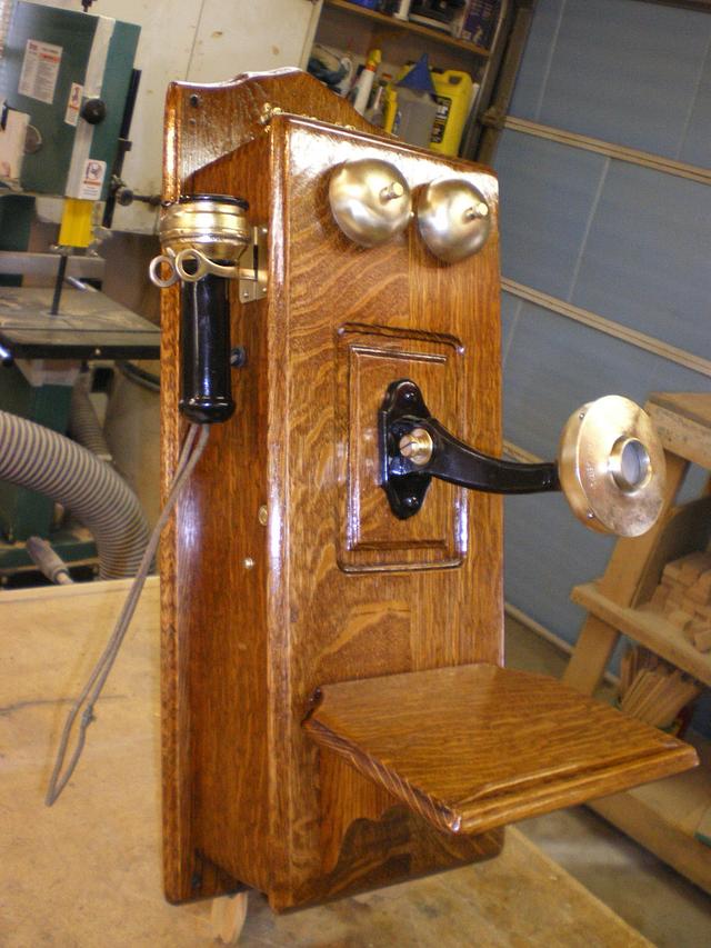 Antique Phone - Woodworking Project by Rickswoodworks - Craftisian