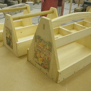 Garden Totes - Woodworking Project by Bondo Gaposis Garden Totes - Woodworking Project by Bondo Gaposis