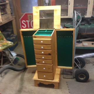 jewelry box I made for my daughter for her birthday. - Woodworking Project by Victor sykes jewelry box I made for my daughter for her birthday. - Woodworking Project by Victor sykes