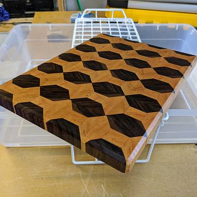 My first end grain cutting board - Project by TJ512