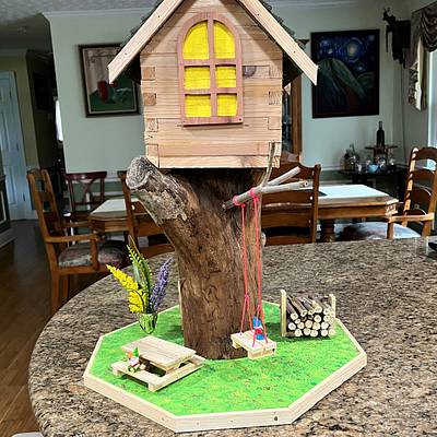 Tree birdhouse I just finish! - Project by Angelo