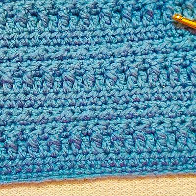 How To Make a Super Easy and Fast Crochet Blanket - Project by rajiscrafthobby