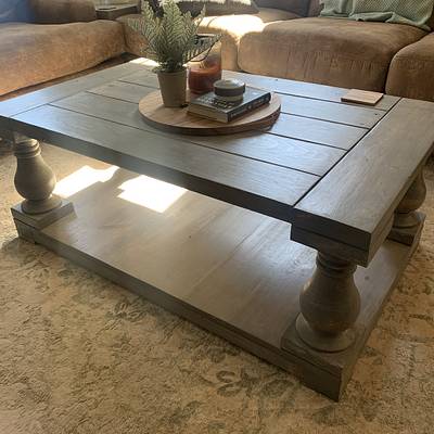 Balustrade coffee table - Project by StarsinicWoodworks