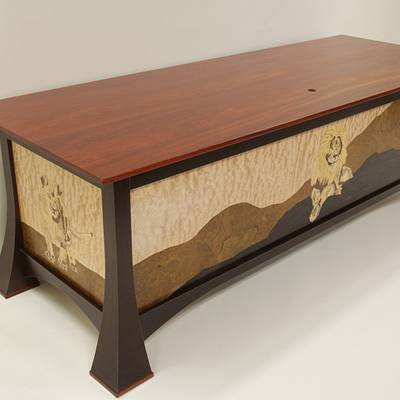 Desk with Lion Marquetry  - Project by Dennis Zongker 