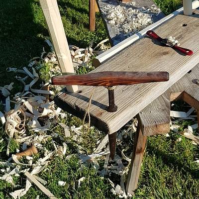 Simple drift wood stool - for the allotment fire pit - Project by MaFe