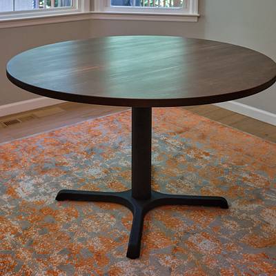 Round Kitchen Table (and jigs) - Project by Ron Stewart
