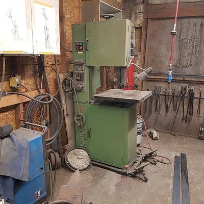 Unkown 18" metal bandsaw - Project by WestCoast Arts