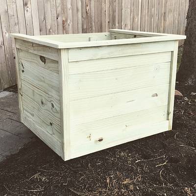 Large Planter Box  - Project by 4thmanwoodworks