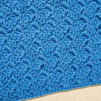 Easy to Make One Row Repeat Crochet Blanket - Project by rajiscrafthobby