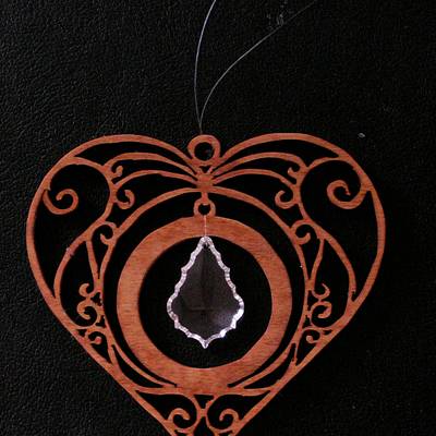 Scroll Sawed Heart with Crystal - Project by Celticscroller