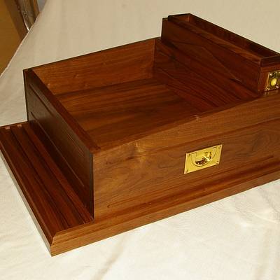 Walnut Docking/Charging Station - Project by Michael Ray