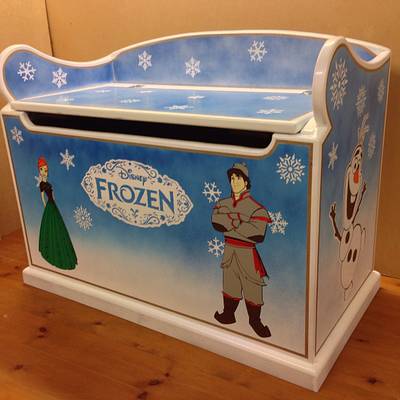 Disney frozen toy box - Project by iGotWood