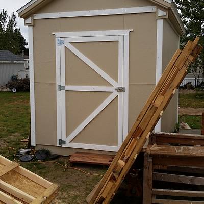 Pallet Wood Shed - Project by Steve Tow