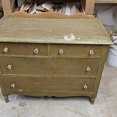 Dresser restoration - Project by Rickswoodworks