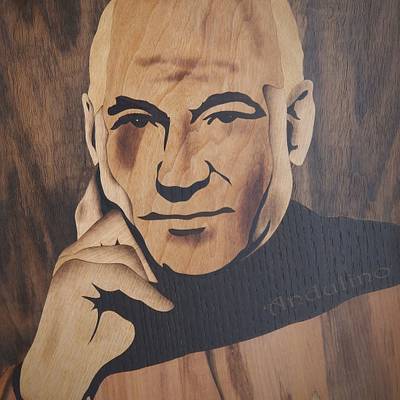 Jean-Luc Picard (Patrick Stewart) marquetry - Project by Andulino
