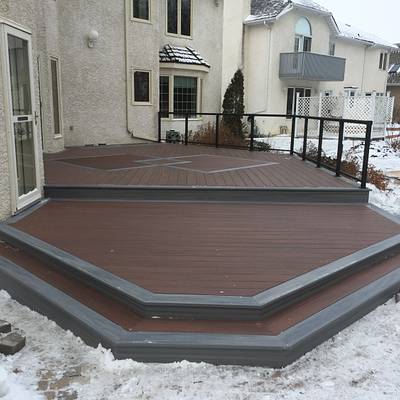 2 tiered with a decorative inlay - Project by deckman