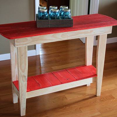 Pallet Hall Table - Project by unclebub