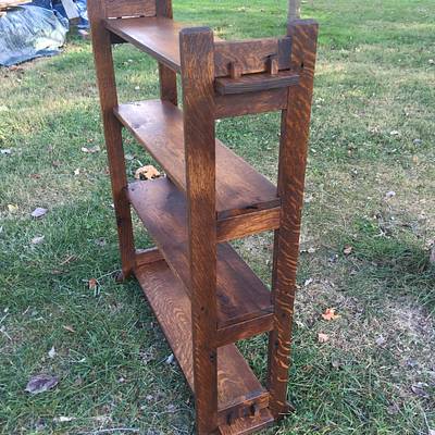 Craftsman Style Book Shelf - Project by Michael Ray