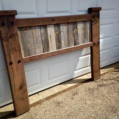 Barn wood headboard - Project by Boone's Woodshed