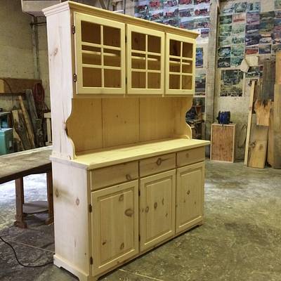 5' pine China cabinet  - Project by Wowrustics 