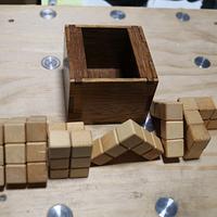 “AKKU” Packing Puzzle.