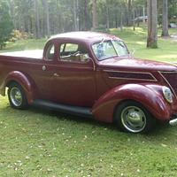 1937 Aussie Ford Ute Replica Model in timber “scratch built”  - A gift for an old friend!