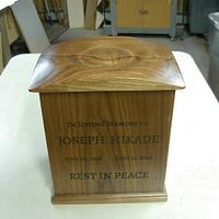 Urn for a Friend's Friend - Project by Jim Jakosh