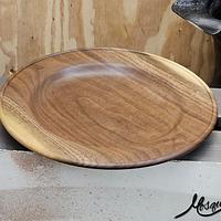 Walnut Platter (Video) - Project by Mosquito