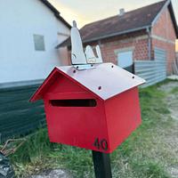 SNOOPY NEWSPAPERS BOX-HOUSE - Project by majuvla