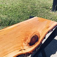 Live Edge Side Table - Project by maridiy