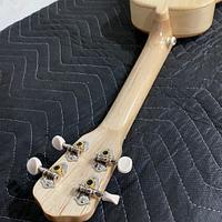 No. 30 Concert Ukulele