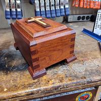 MY MOMS URN 