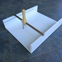 CAKES CUTTER