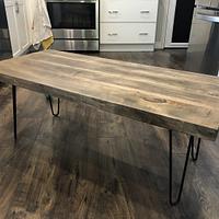 Rustic coffee table - Project by GoodmanDesigns
