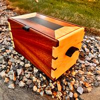 Keepsake Box in Sapele and Maple