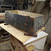 Restoring 1812 steamer trunk