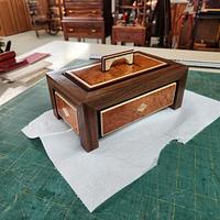 Box, ambonia burl focus