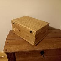 WOODEN BOX