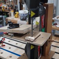 Portable Cordless Bandsaw Jig.
