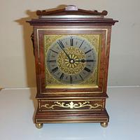 Mantel clock 10