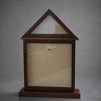 MEMORIAL OR GIFT FLAG BOX FOR TWO TYPES OF FLAGS