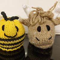 highland cow and bee chocolate orange covers - Project by mobilecrafts