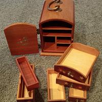 A small Japanese chest - Kodansu