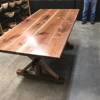 Walnut table - Project by Woodmaster1 