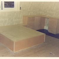 Built in Bed & Side Cupboards.