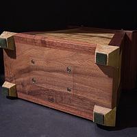 Urn
